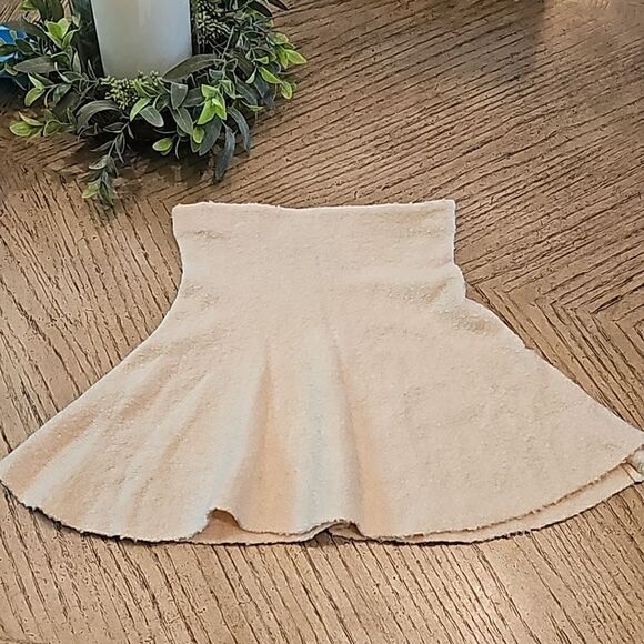 Girls cream color skirt H&M 8-10 - Picture 1 of 11